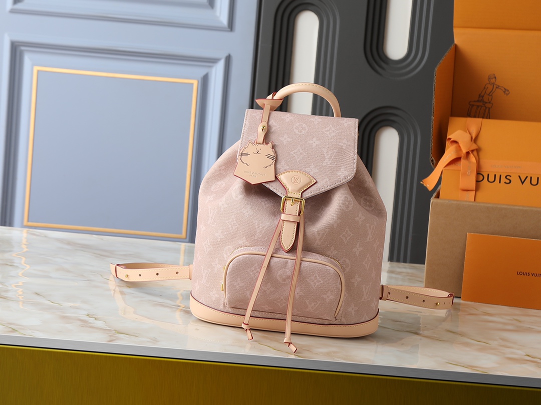 Louis Vuitton LV Classic Handbag Premium Canvas Model M14700 Embossed Logo Travel Ready High-End Fashion